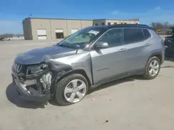 3C4NJCBB8KT736628 2019 JEEP COMPASS