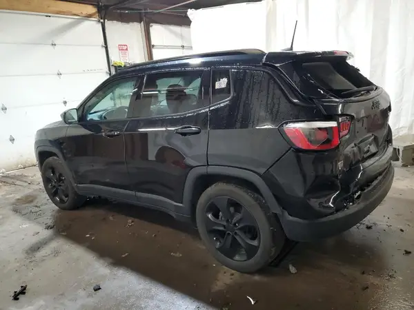 3C4NJCBB8KT766595 2019 JEEP COMPASS - Image 2