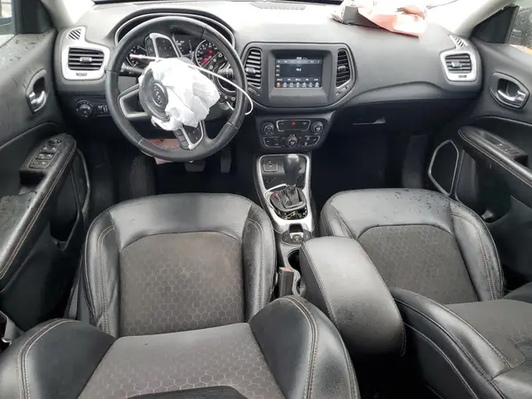 3C4NJCBB8KT772853 2019 JEEP COMPASS - Image 8