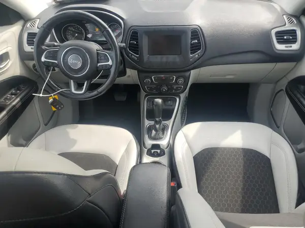 3C4NJCBB8KT832713 2019 JEEP COMPASS - Image 8