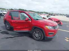 3C4NJCBB8KT843811 2019 JEEP COMPASS