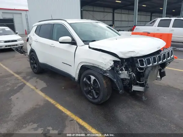 3C4NJCBB8KT851794 2019 JEEP COMPASS - Image 1