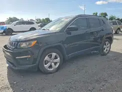 3C4NJCBB8KT851844 2019 JEEP COMPASS