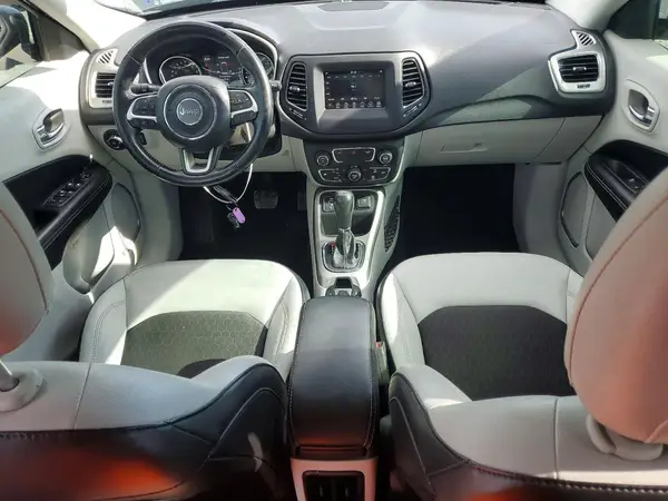 3C4NJCBB8KT851844 2019 JEEP COMPASS - Image 8