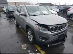 3C4NJCBB8KT855053 2019 JEEP COMPASS