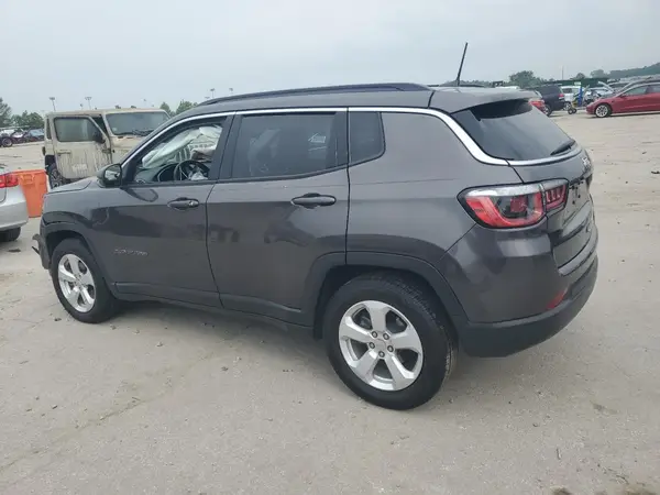 3C4NJCBB8KT855148 2019 JEEP COMPASS - Image 2