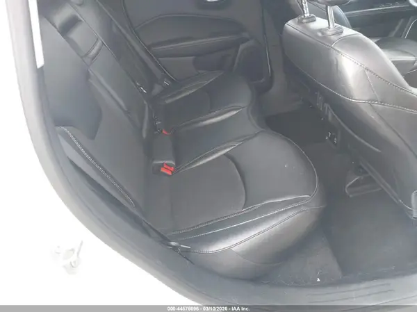 3C4NJCBB8KT855523 2019 JEEP COMPASS - Image 8