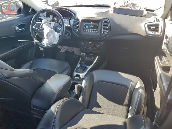 3C4NJCBB8KT856283 2019 JEEP COMPASS - Image 8