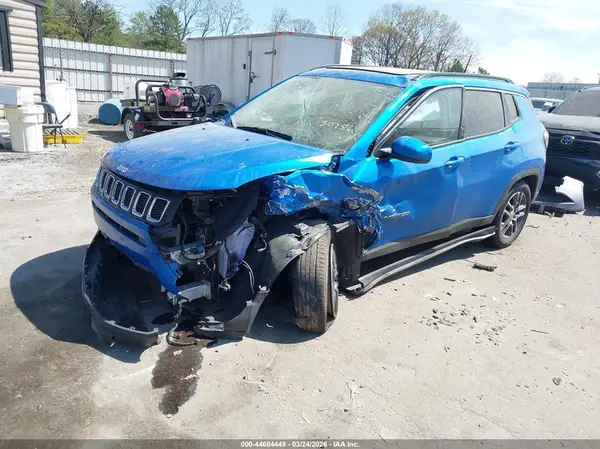 3C4NJCBB8LT150786 2020 JEEP COMPASS - Image 2