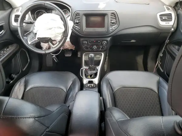 3C4NJCBB8LT162470 2020 JEEP COMPASS - Image 8
