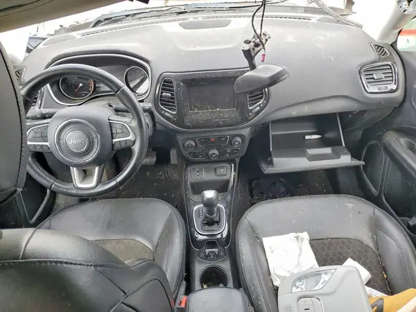 3C4NJCBB8LT169726 2020 JEEP COMPASS - Image 8