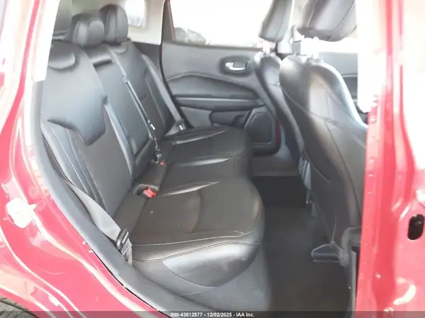 3C4NJCBB8LT211604 2020 JEEP COMPASS - Image 8