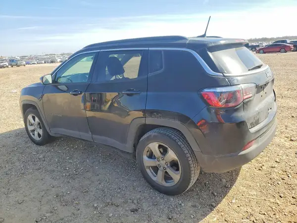 3C4NJCBB8LT229942 2020 JEEP COMPASS - Image 2