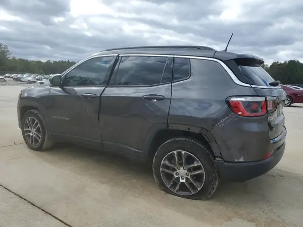 3C4NJCBB8MT510060 2021 JEEP COMPASS - Image 2