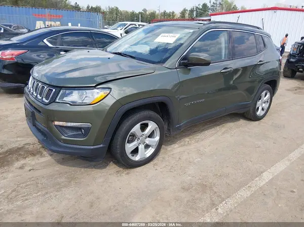 3C4NJCBB8MT559727 2021 JEEP COMPASS - Image 2