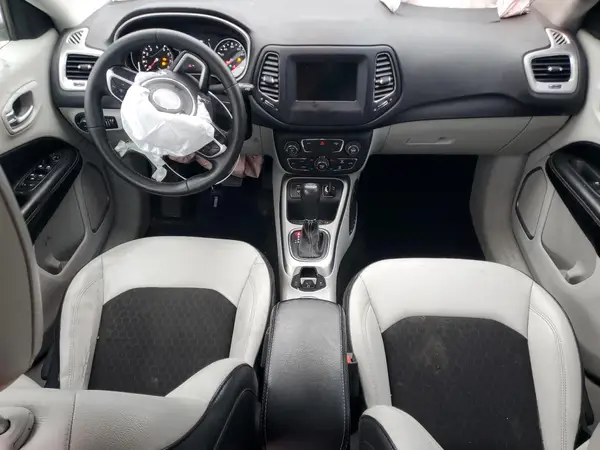 3C4NJCBB8MT559923 2021 JEEP COMPASS - Image 8