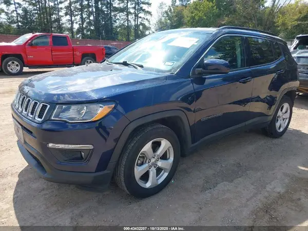 3C4NJCBB8MT580819 2021 JEEP COMPASS - Image 2