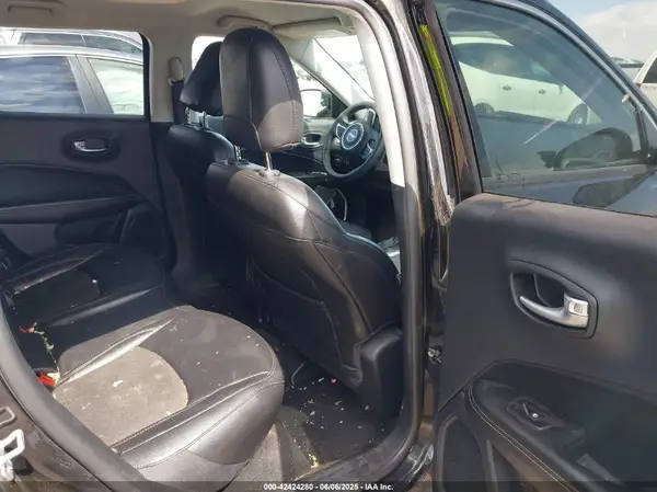 3C4NJCBB8MT592615 2021 JEEP COMPASS - Image 8