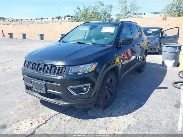 3C4NJCBB8MT597300 2021 JEEP COMPASS - Image 2