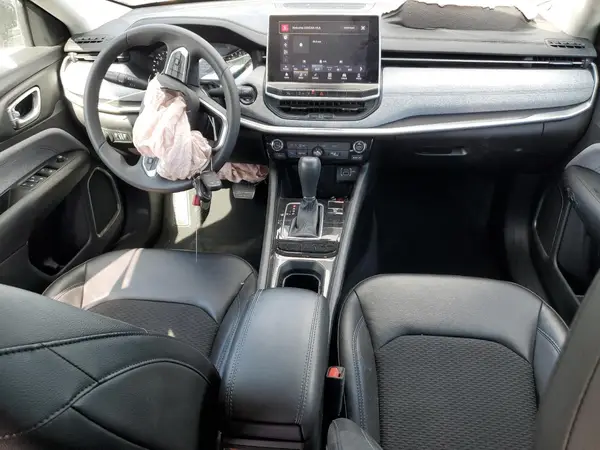 3C4NJCBB8NT204932 2022 JEEP COMPASS - Image 8