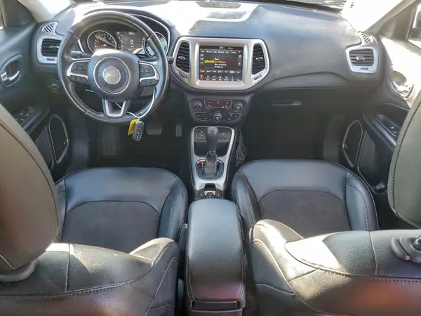3C4NJCBB9HT629418 2017 JEEP COMPASS - Image 8