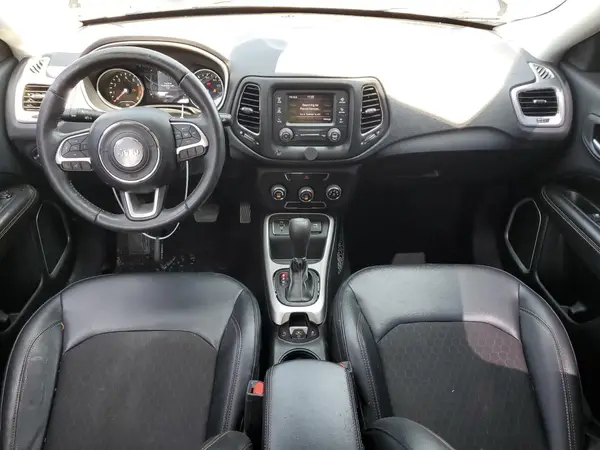 3C4NJCBB9HT629483 2017 JEEP COMPASS - Image 8