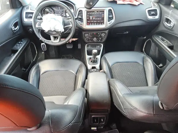 3C4NJCBB9HT632965 2017 JEEP COMPASS - Image 8