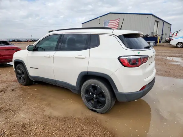 3C4NJCBB9JT108608 2018 JEEP COMPASS - Image 2
