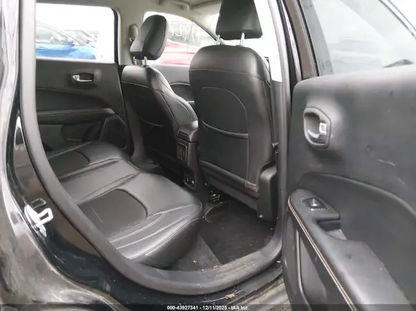 3C4NJCBB9JT108611 2018 JEEP COMPASS - Image 8