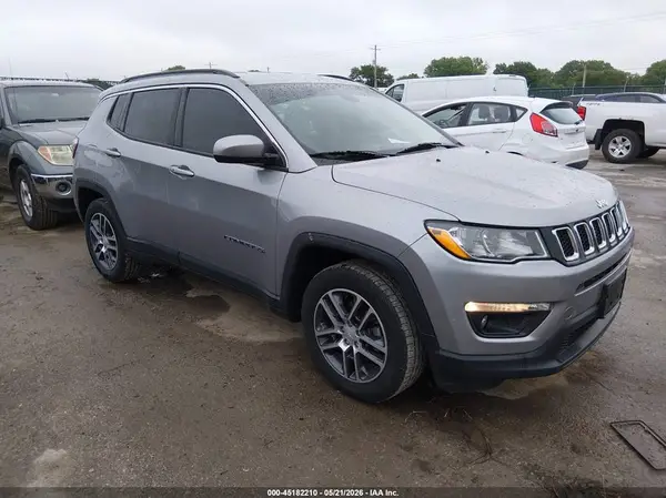 3C4NJCBB9JT108625 2018 JEEP COMPASS - Image 1