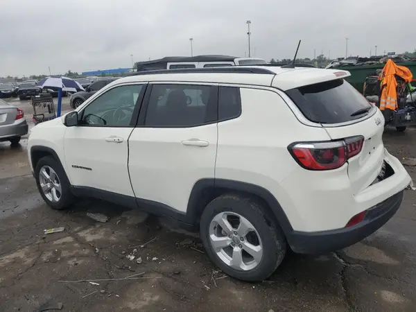 3C4NJCBB9JT134108 2018 JEEP COMPASS - Image 2