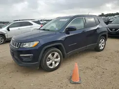 3C4NJCBB9JT136733 2018 JEEP COMPASS