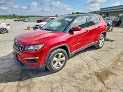3C4NJCBB9JT140555 2018 JEEP COMPASS