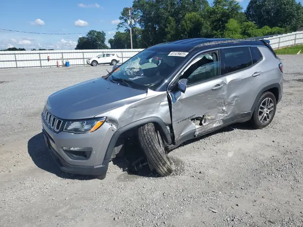 3C4NJCBB9JT165472 2018 JEEP COMPASS - Image 1