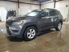 3C4NJCBB9JT165746 2018 JEEP COMPASS