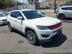 3C4NJCBB9JT182420 2018 JEEP COMPASS