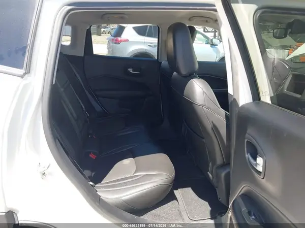 3C4NJCBB9JT182420 2018 JEEP COMPASS - Image 8
