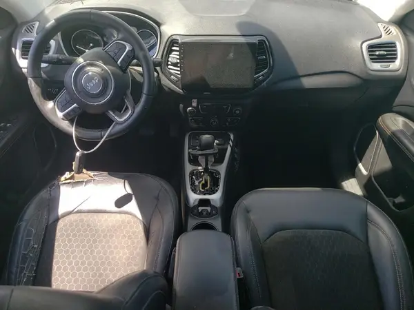 3C4NJCBB9JT194549 2018 JEEP COMPASS - Image 8