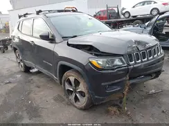 3C4NJCBB9JT194597 2018 JEEP COMPASS