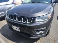 3C4NJCBB9JT263188 2018 JEEP COMPASS