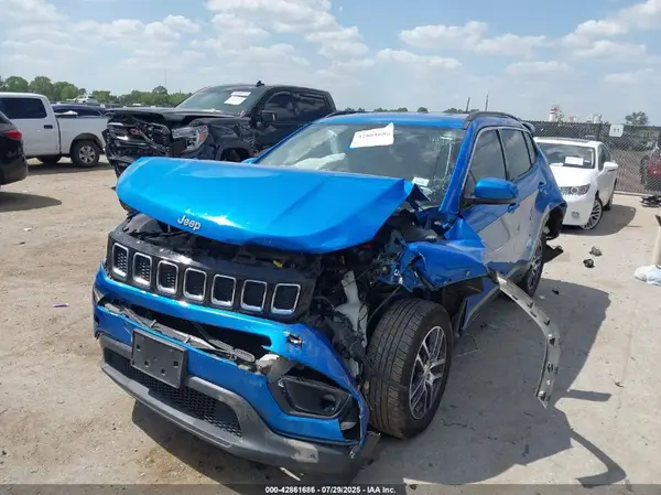 3C4NJCBB9JT271534 2018 JEEP COMPASS - Image 2