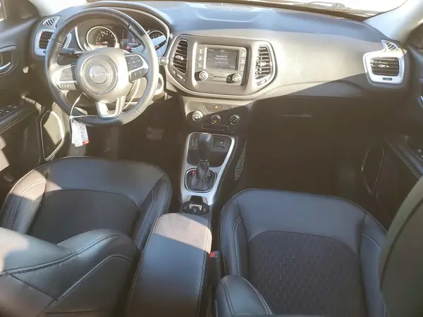 3C4NJCBB9JT293372 2018 JEEP COMPASS - Image 8