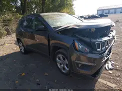 3C4NJCBB9JT359029 2018 JEEP COMPASS
