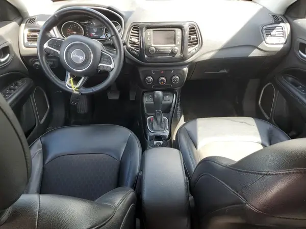 3C4NJCBB9JT408326 2018 JEEP COMPASS - Image 8