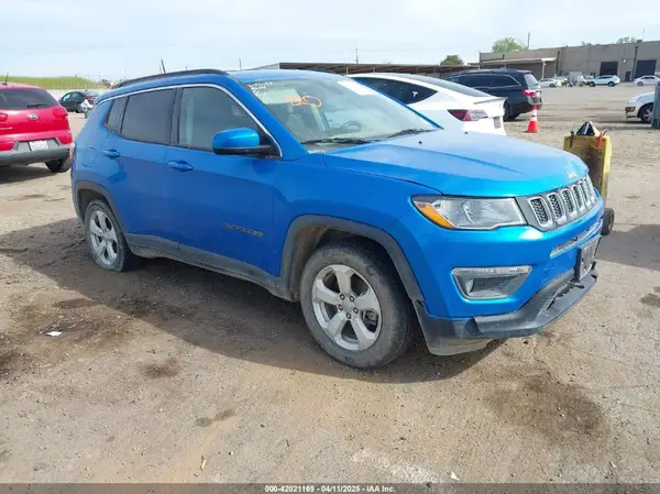 3C4NJCBB9JT420489 2018 JEEP COMPASS - Image 1