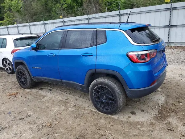 3C4NJCBB9JT461575 2018 JEEP COMPASS - Image 2