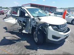 3C4NJCBB9JT462242 2018 JEEP COMPASS