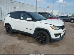 3C4NJCBB9JT466257 2018 JEEP COMPASS