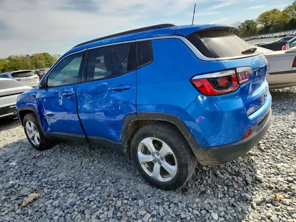 3C4NJCBB9JT468235 2018 JEEP COMPASS - Image 2