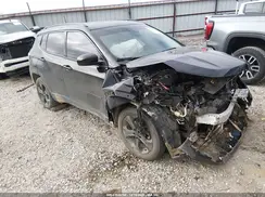 3C4NJCBB9JT501962 2018 JEEP COMPASS